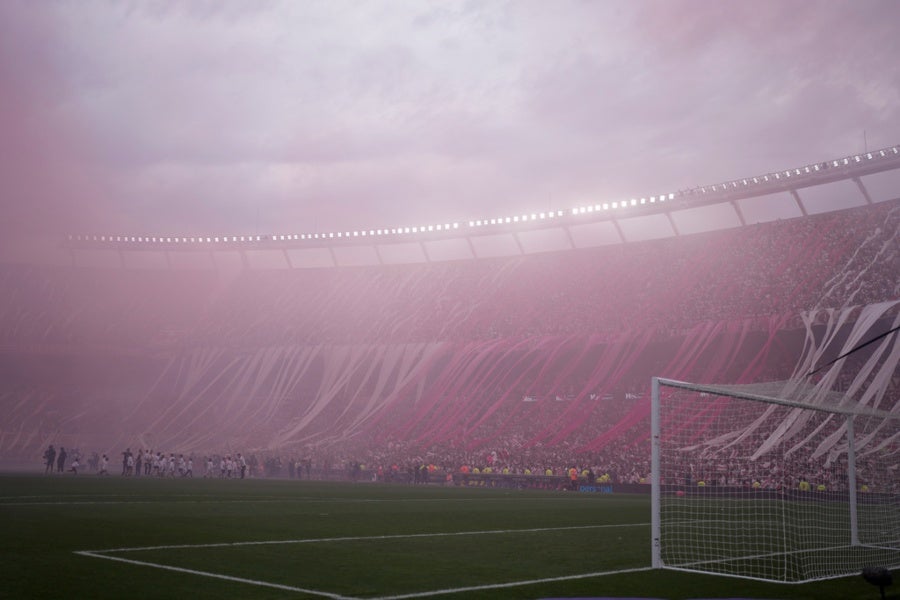 Se rompió récord de asistencia en el Superclásico de Argentina