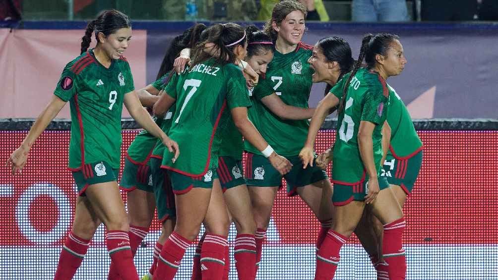 México sacó una victoria histórica