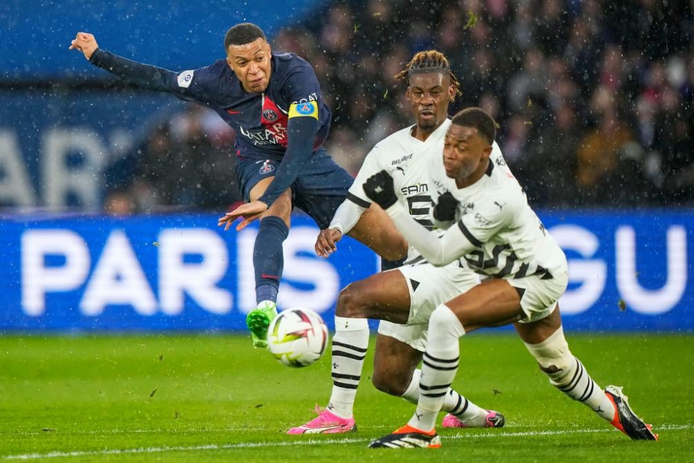 Mbappé en el juego ante Rennes