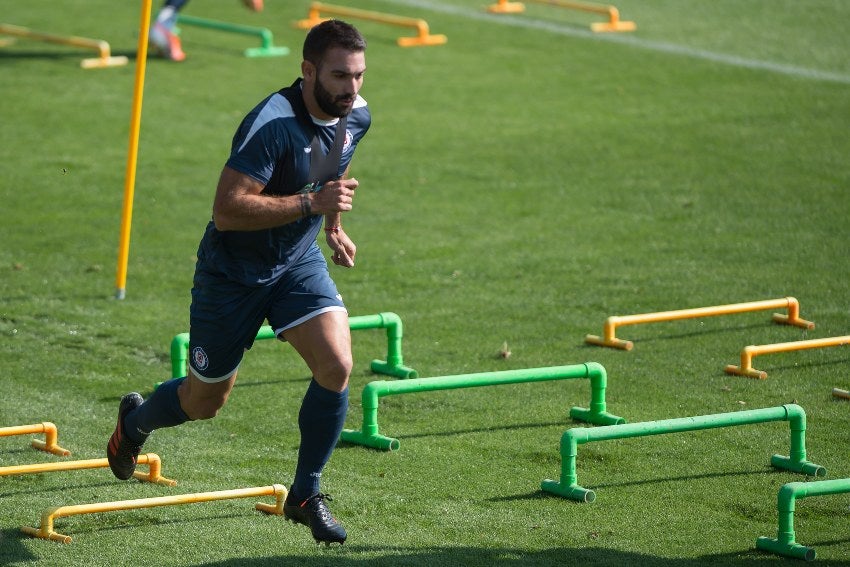 El futbolista uruguayo en entrenamiento 