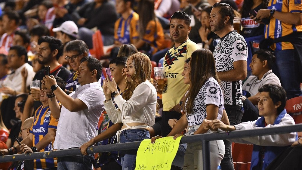 ¡Se burlan en Argentina! Aficionado de América es blanco de mofas por argentinos