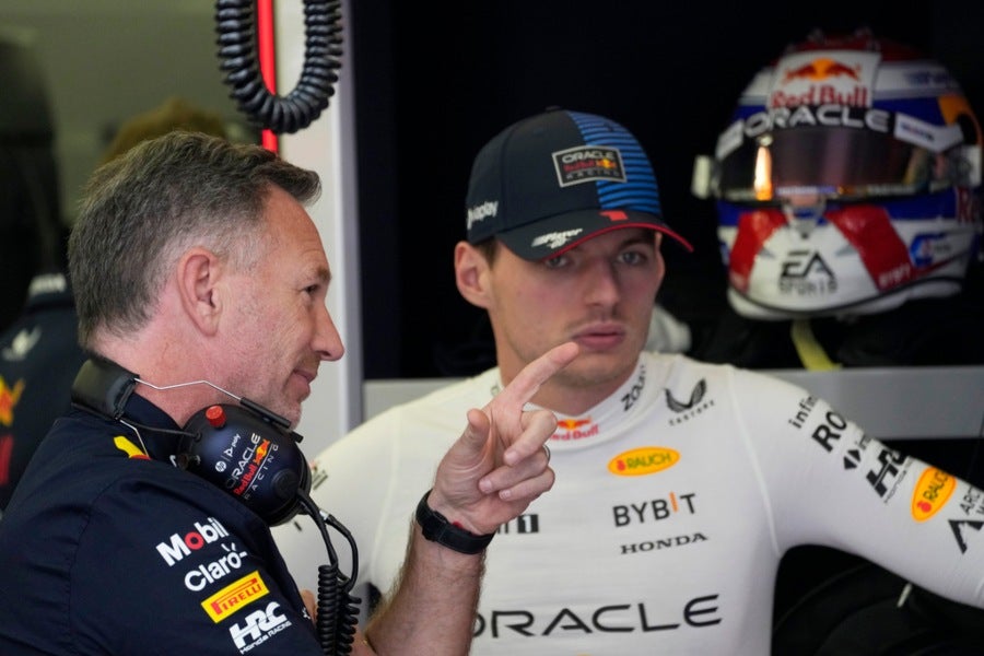 Max Verstappen con Christian Horner en la PL3