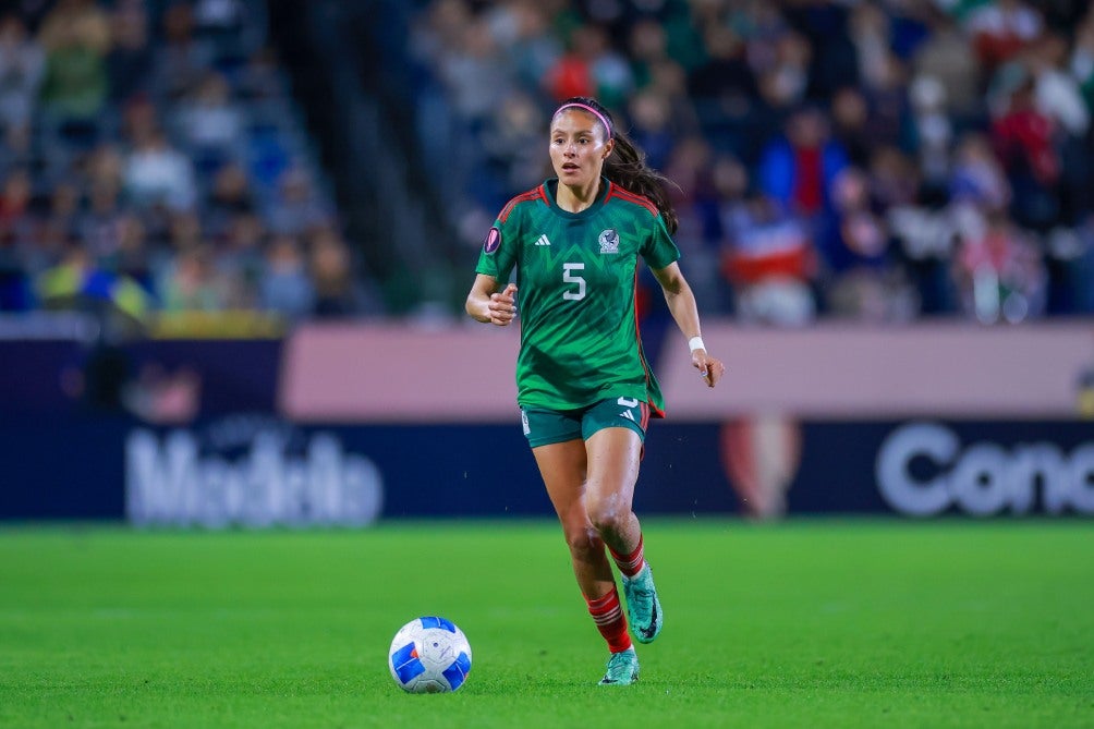 Karen Luna con la Selección Mexicana