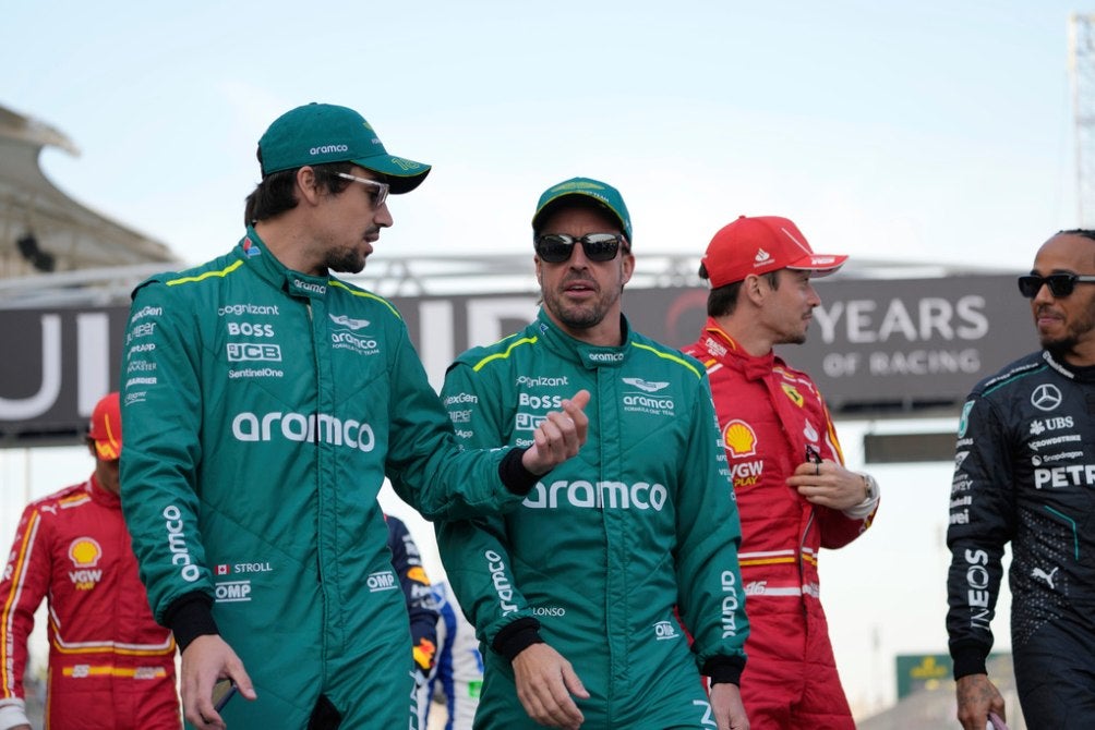 Alonso con Lance Stroll en el Gran Premio de Bahréin 