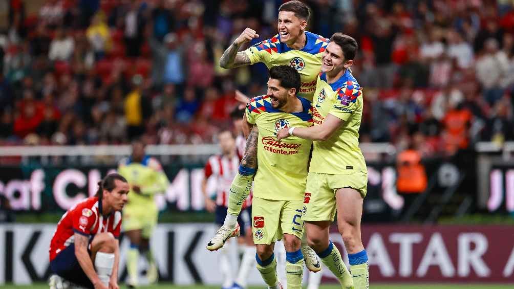 América goleó a Chivas