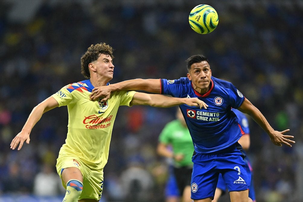 Igor en el Clásico Joven del Clausura 2024