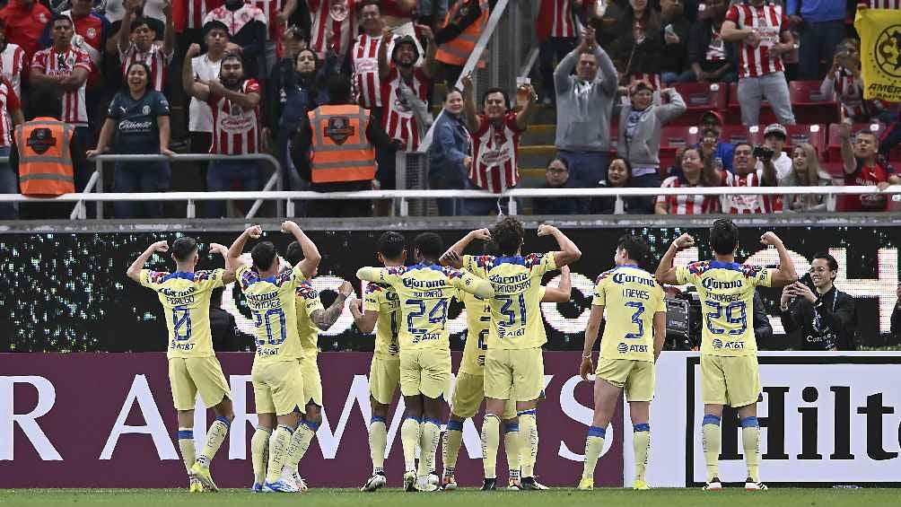 Festejaron frente a la afición rojiblanca