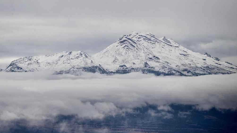 ¿Imaginas que pasaría si el Iztaccihuatl, la mujer dormida, despierta o haga erupción?