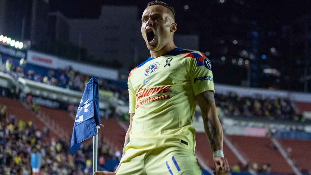 Busca dejar a América