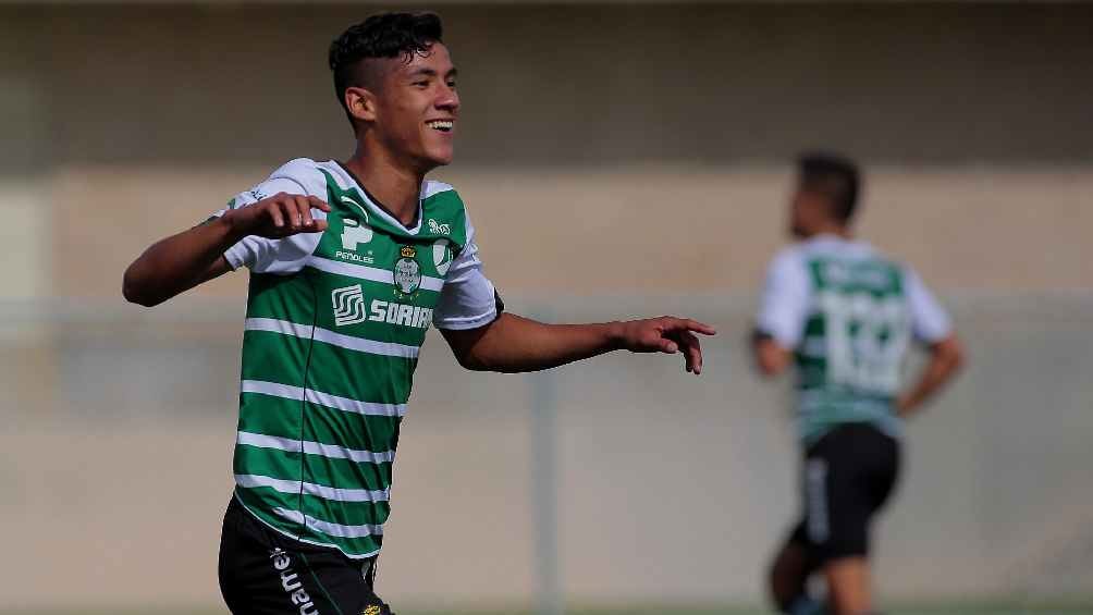 Uriel Antuna recordará sus inicios en el futbol mexicano cuando se enfrente a Santos