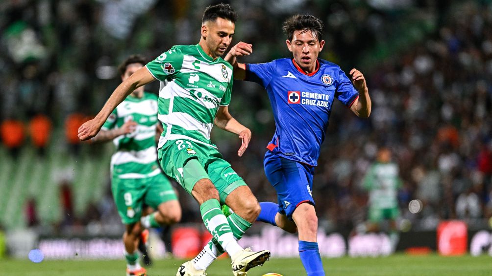 Santos sorprendió a Cruz Azul