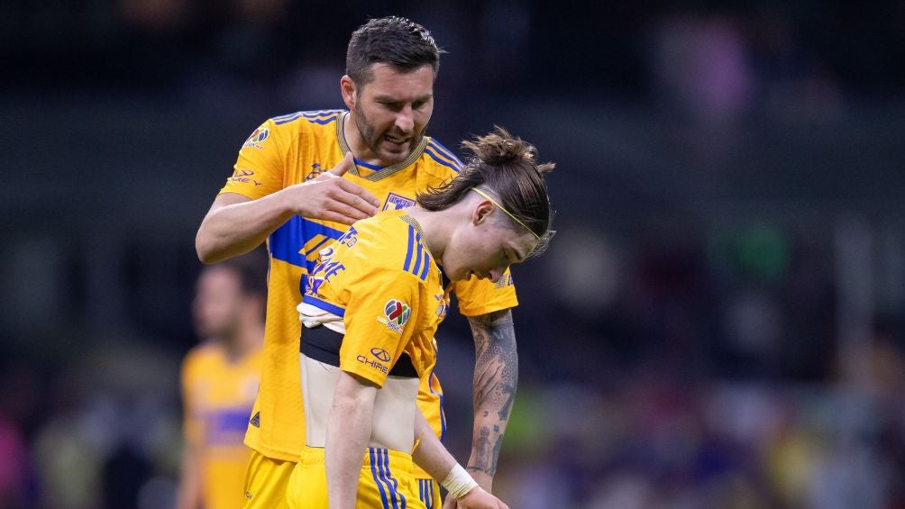 Gignac y Flores en el partido ante Gignac