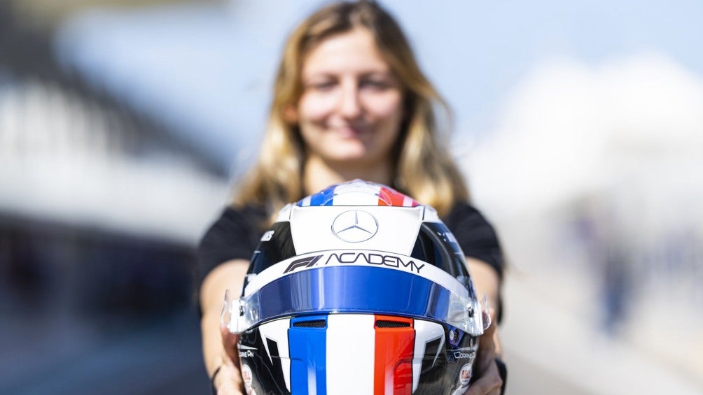 Doriane Pin, piloto de la F1 Academy