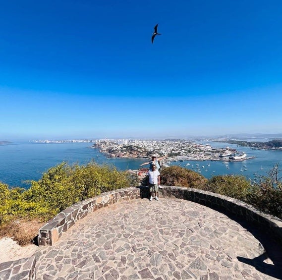 Podrás ver el eclipse en el Faro de Mazatlán. 