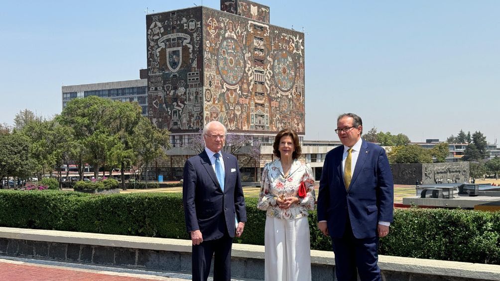 Reyes de Suecia visitan la UNAM y firman convenio entre universidades