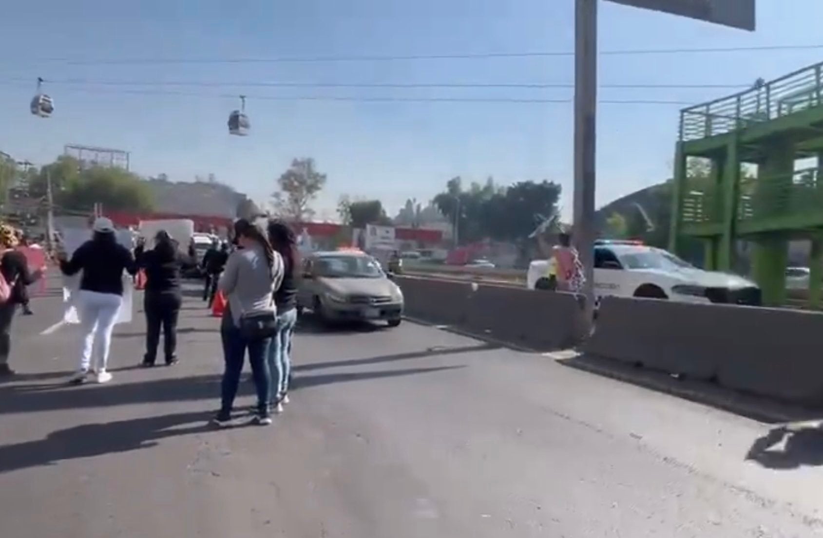 Desde las 8 de la mañana cerrarron la autopista.