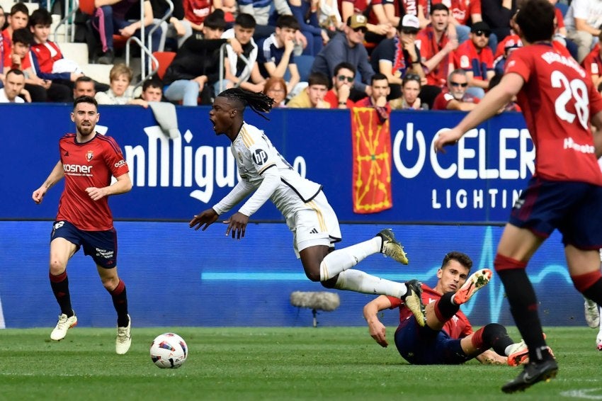 Osasuna cayó en casa ante el cuadro blanco 