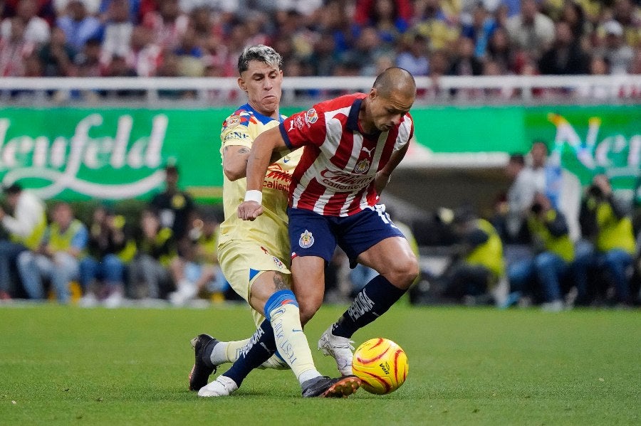 'Chicharito' en el Clásico Nacional