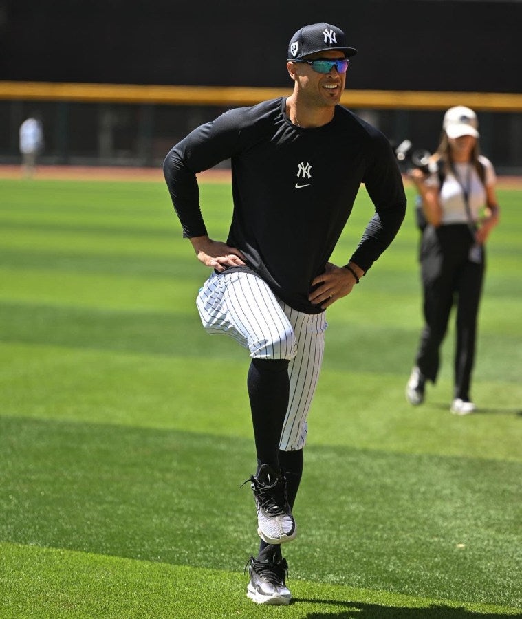 Giancarlo Stanton calentando en el EAHH