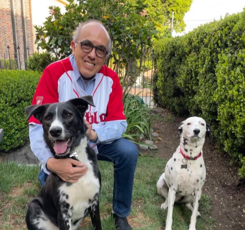 Segarra en casa con sus mascotas 