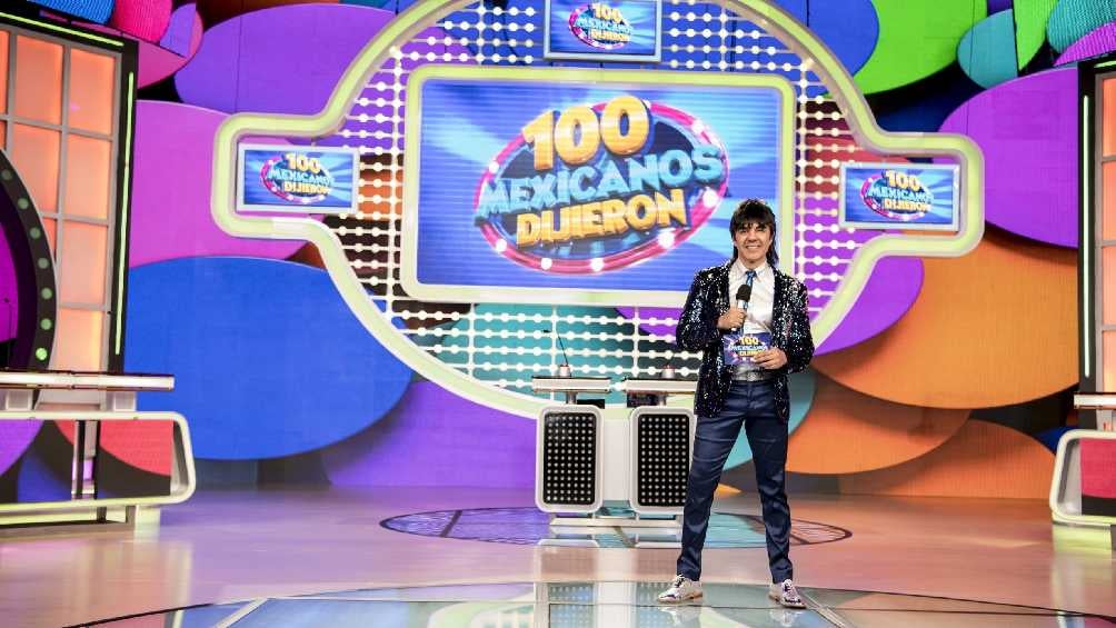 'El Vitor' también fue conductor del programa, pero su versión se llamaba '100 Mexicanos Dijieron'. 