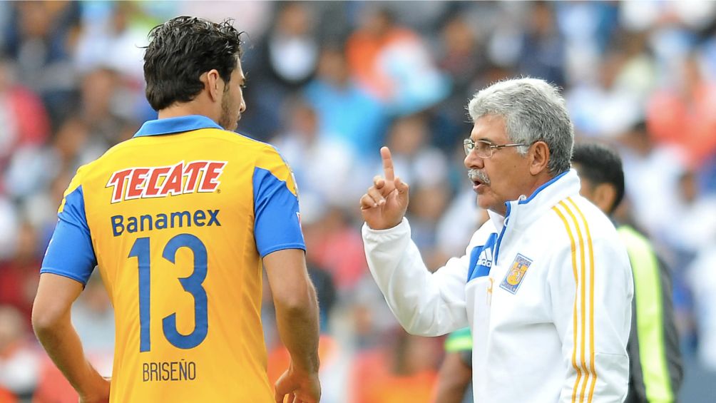 Briseño con el Tuca en su paso por Tigres