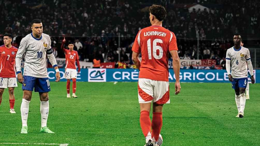 ¡Vaya recuerdo! Igor Lichnovsky compartió foto con Mbappé durante la Fecha FIFA