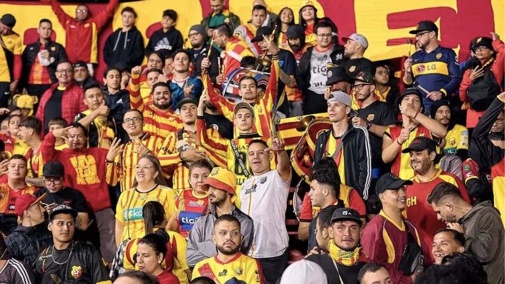 La afición del Herediano respondió 