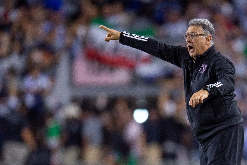 'Tata' Martino en el partido de Miami vs Rayados