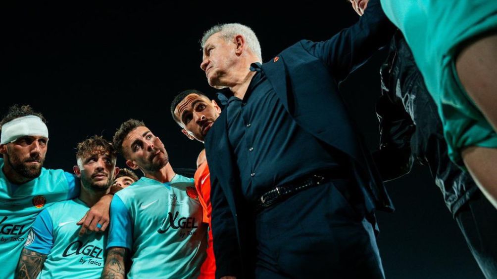 Aguirre durante el encuentro ante el Athletic Club de Bilbao