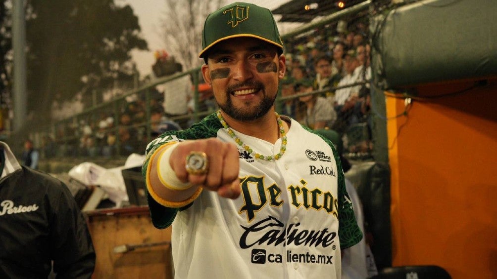 Pericos mostraron su anillo previo el juego ante Diablos en el Opening Day de la LMB