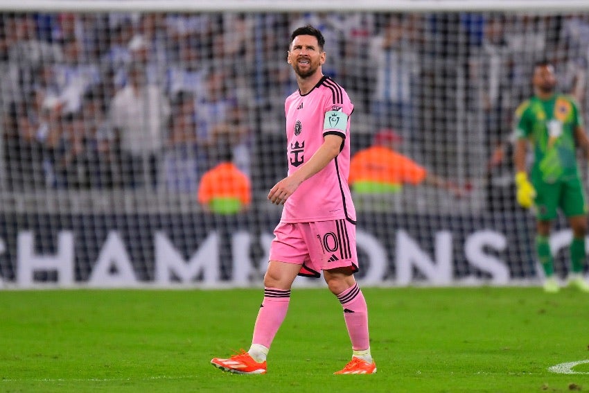 Messi en el partido vs Rayados en el Gigante de Acero