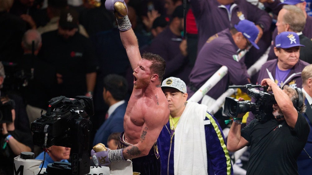 'Canelo' Álvarez asegura que "él puede hacer lo que quiera" y no asegura pelea con David Benavidez