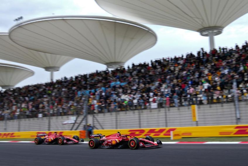 Leclerc se quejó de la "agresividad" de Sainz