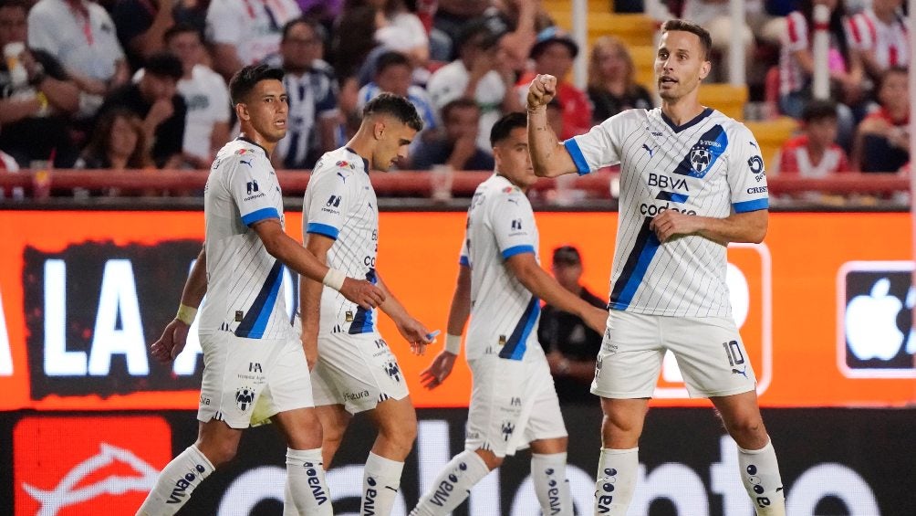 Rayados goleó a Necaxa en el estadio Victoria 