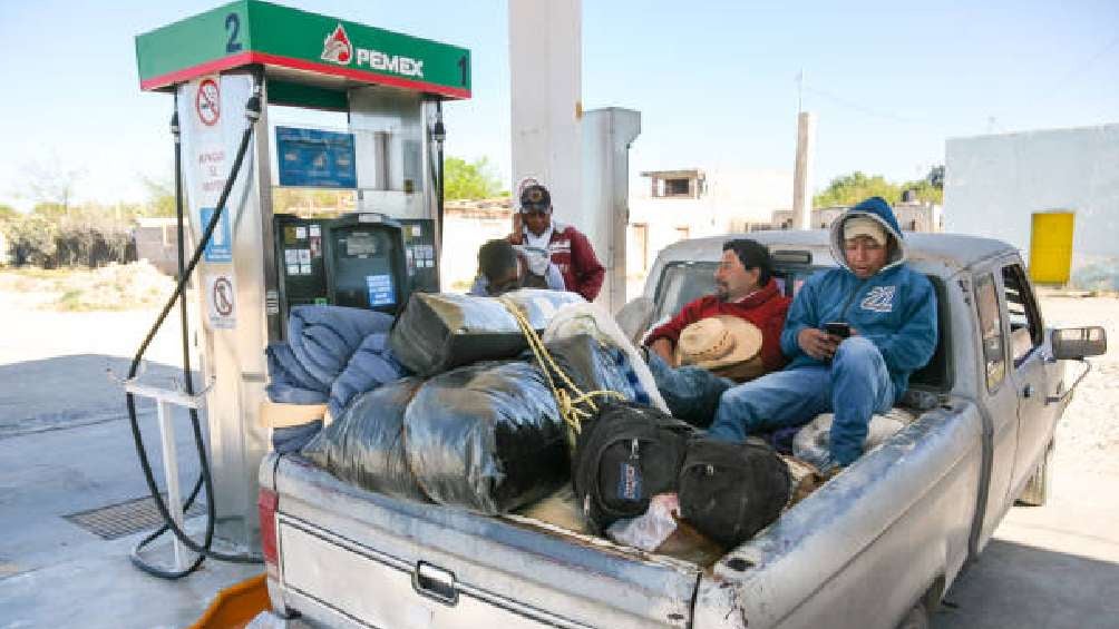 El consumo de gasolina es indispensable para transportarse. 