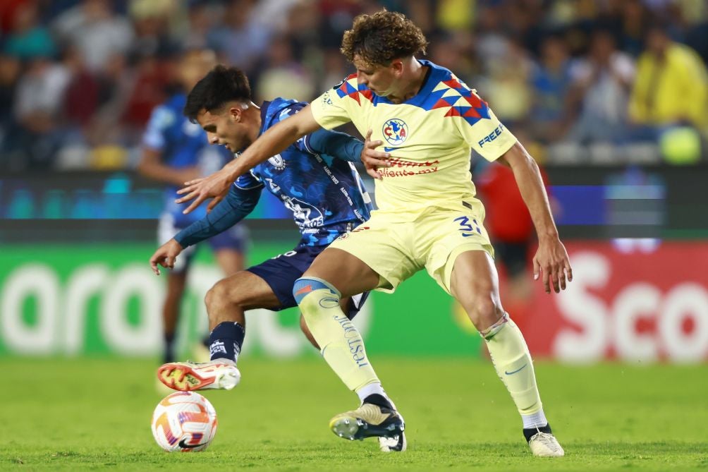 Lichnovsky en el compromiso ante Pachuca 