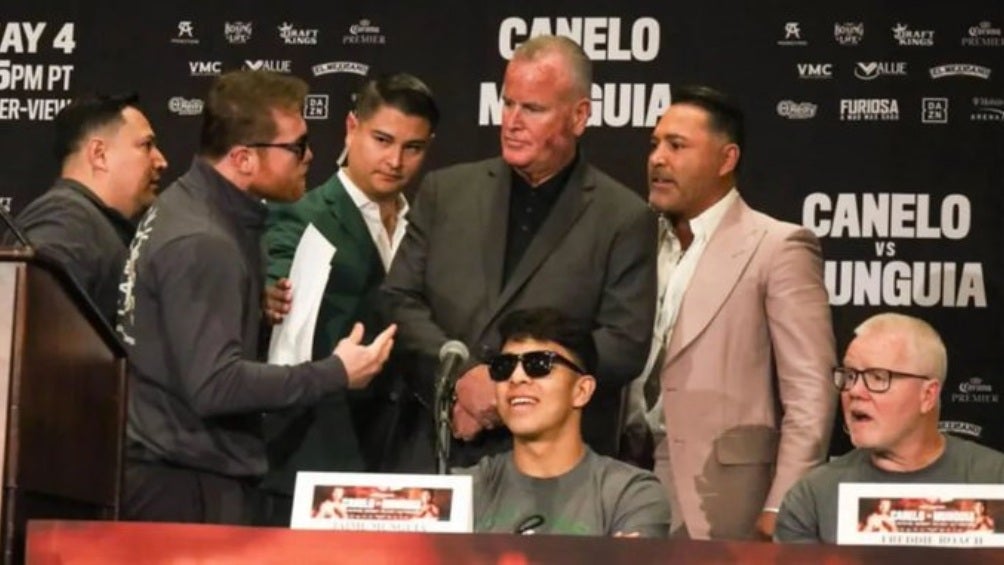 Canelo y De la Hoya se enfrentaron 