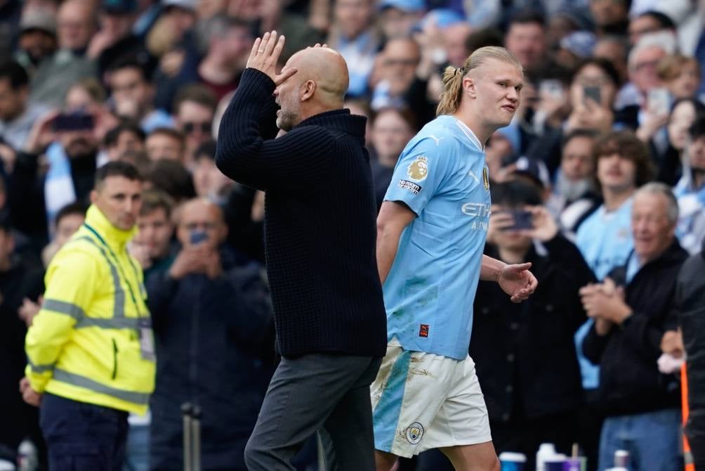 Guardiola y Haaland en el duelo contra los Wolves