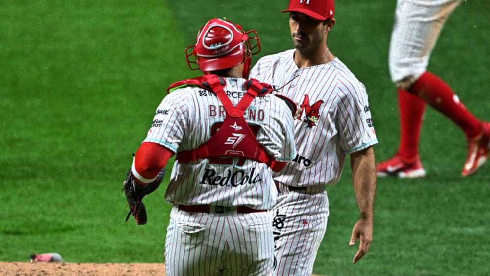 Los Diablos Rojos usaron la fuerza y vencieron 8-2 a Oaxaca en el primer juego de la serie