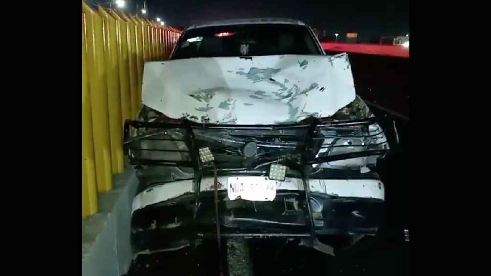 Durante la madrugada, los tripulantes de una camioneta con vegetales perdieron la vida. 