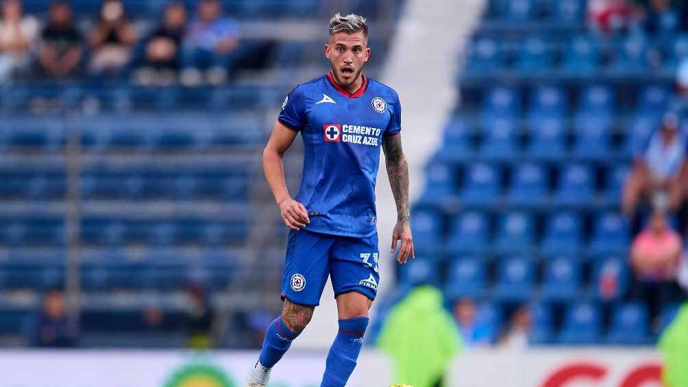 Gonzalo Piovi se recuperó antes de tiempo e inició el juego ante Pumas