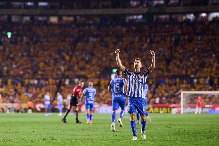 Sergio Canales en la Ida ante Tigres