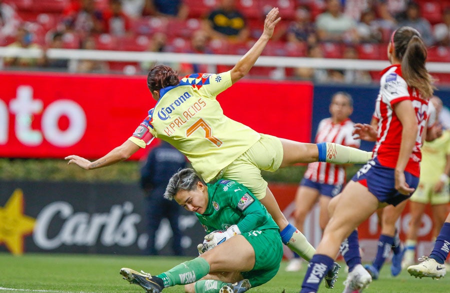 Blanca Félix salvó a Chivas