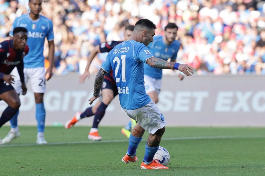 Napoli perdió su último partido 0-2 ante Bologna