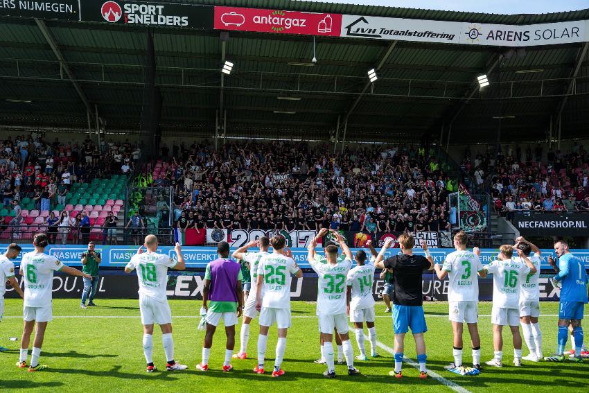 Feyenoord celebrando su victoria