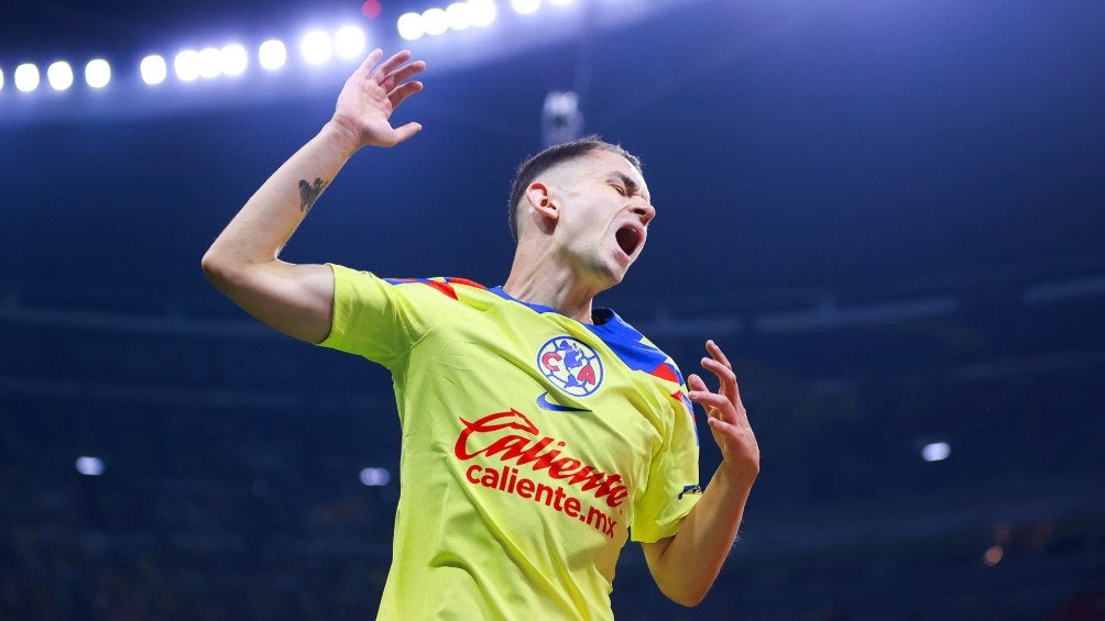 Álvaro Fidalgo durante el duelo vs Pachuca