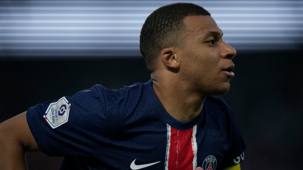 ¡Susto en Madrid! Kylian Mbappé se ‘salva’ de aparatosa lesión con el PSG