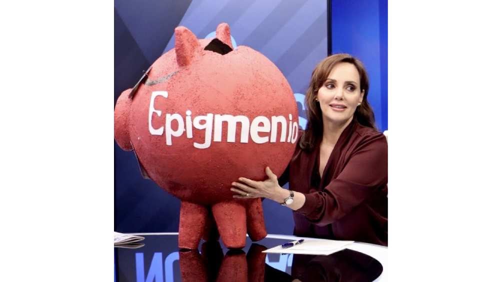 La senadora panista participa en el programa de Ciro Gómez Leyva en Radio Fórmula. 