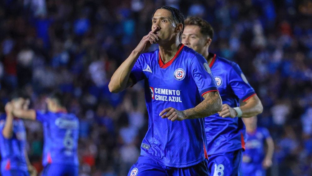 Cruz Azul venció 2-1 a Rayados en Fase Regular